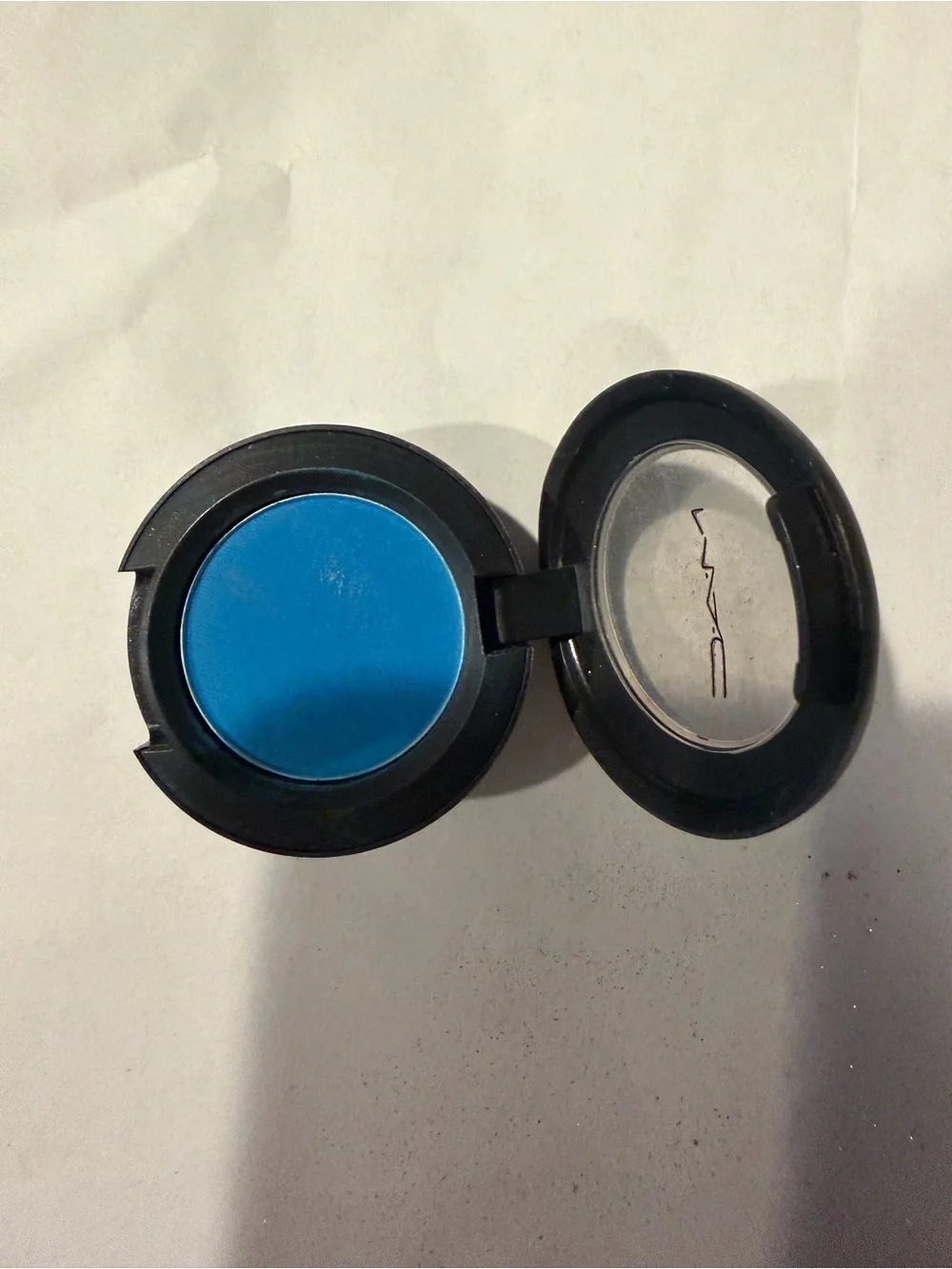 MAC Cosmetics Bold Blue Matte Eyeshadow